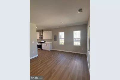 129 Evans Street, Manassas Park, VA 20111 - Photo 6