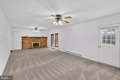 125 Tremont Street, Manassas Park, VA 20111 - Photo 16