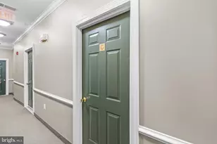 9724 Holmes Pl, Manassas Park, VA 20111 - Photo 42
