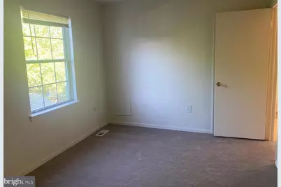 8637 Cartwright Court, Manassas Park, VA 20111 - Photo 20