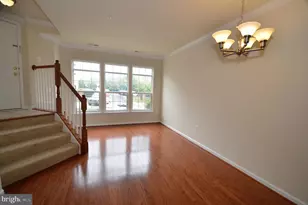 9612 Wigfall Way, Manassas Park, VA 20111 - Photo 6
