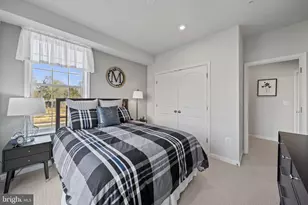 1107A Dabney Dr, Manassas, VA 20111 - Photo 30