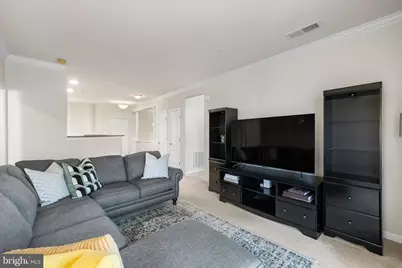 9712 Handerson Place #UNIT 203, Manassas Park, VA 20111 - Photo 4
