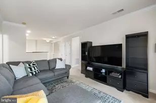 9712 Handerson Pl, Manassas Park, VA 20111 - Photo 4