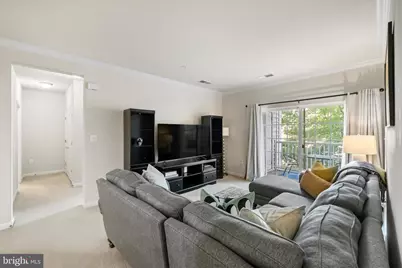 9712 Handerson Place #UNIT 203, Manassas Park, VA 20111 - Photo 6