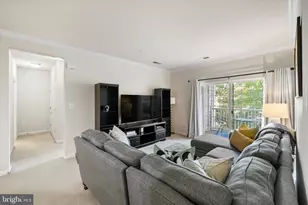 9712 Handerson Pl, Manassas Park, VA 20111 - Photo 6