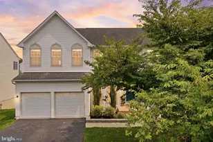 9199 Matthew Dr, Manassas Park, VA 20111 - Photo 2