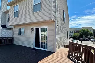 9242 Jessica Dr, Manassas Park, VA 20111 - Photo 12