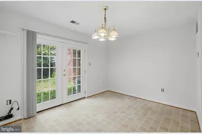 8635 Reinecke Court, Manassas Park, VA 20111 - Photo 10