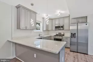 179 Martin Dr, Manassas Park, VA 20111 - Photo 4