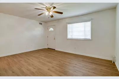 192 Cabbel Drive, Manassas Park, VA 20111 - Photo 2