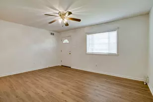 192 Cabbel Dr, Manassas Park, VA 20111 - Photo 2