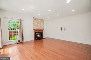 9224 Cynthia St, Manassas Park, VA 20111 - Photo 12