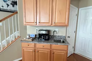 9580 Wheats Way, Manassas Park, VA 20111 - Photo 8