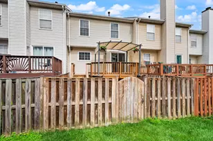 9211 Andrew Dr, Manassas Park, VA 20111 - Photo 32