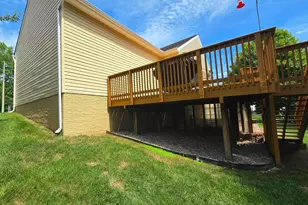 9405 Luke Dr, Manassas Park, VA 20111 - Photo 16