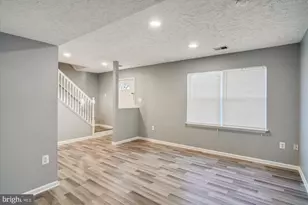8603 Woodhue Ct, Manassas Park, VA 20111 - Photo 2