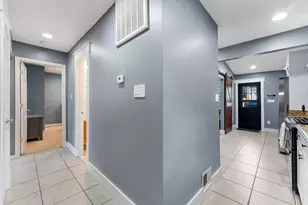 194 Holden Dr, Manassas Park, VA 20111 - Photo 22