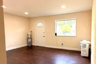 251 Kent Dr, Manassas Park, VA 20111 - Photo 8