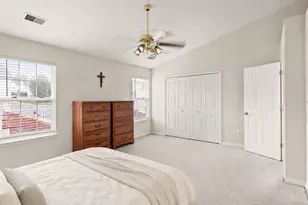 9219 Kristy Dr, Manassas Park, VA 20111 - Photo 32