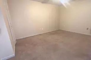 9241 Greenshire Dr, Manassas Park, VA 20111 - Photo 16