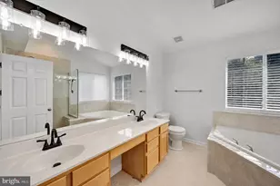 9303 Payne Ct, Manassas Park, VA 20111 - Photo 42