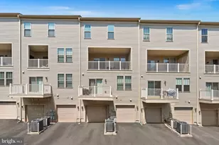 212 Park Central Ter, Manassas Park, VA 20111 - Photo 36