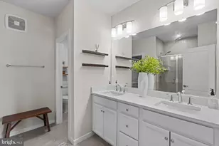 212 Park Central Ter, Manassas Park, VA 20111 - Photo 20