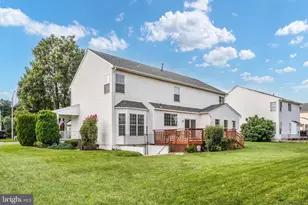 9195 Matthew Dr, Manassas Park, VA 20111 - Photo 16