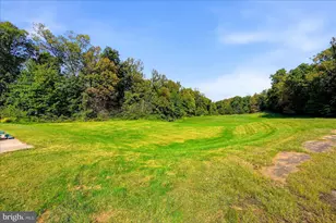 9302 Elise Ct, Manassas Park, VA 20111 - Photo 24