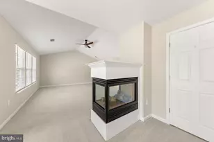 9201 Golf Ct, Manassas Park, VA 20111 - Photo 4