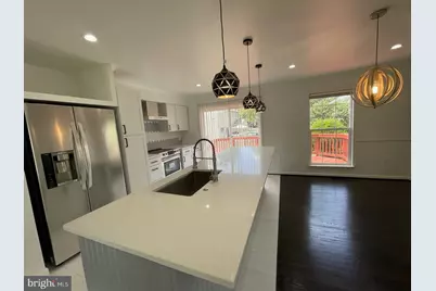 9207 Cynthia Street, Manassas Park, VA 20111 - Photo 2