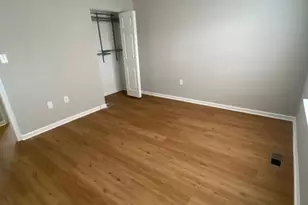 8626 Anna Ct, Manassas Park, VA 20111 - Photo 14