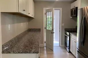 915 Hampton Rd, Petersburg, VA 23805 - Photo 14
