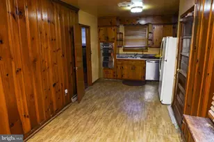 18 S Little Church St, Petersburg, VA 23803 - Photo 6