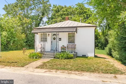 24 S Burch Street, Petersburg, VA 23803 - Photo 1