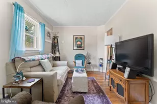 24 S Burch St, Petersburg, VA 23803 - Photo 8