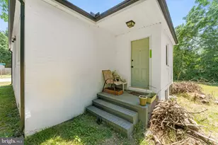 24 S Burch St, Petersburg, VA 23803 - Photo 28