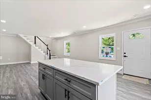 639 Plum St, Petersburg, VA 23803 - Photo 16