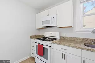 912 Forest View Dr, Richmond, VA 23225 - Photo 14