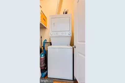 1414 W Marshall Street #409, Richmond, VA 23220 - Photo 8