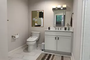 413 Stuart Cir, Richmond, VA 23220 - Photo 10