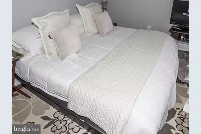 710 N Arthur Ashe Boulevard, Richmond, VA 23220 - Photo 16