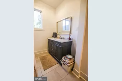 1910 W Main Street, Richmond, VA 23220 - Photo 18