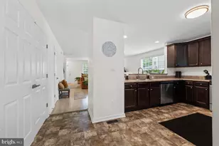 1632 Chestnut Pk Ln, Richmond, VA 23222 - Photo 16