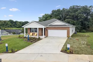 17 River Oak Dr, Staunton, VA 24401 - Photo 1