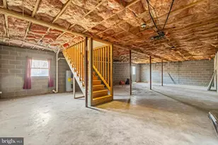 328 Monument Dr, Staunton, VA 24401 - Photo 34