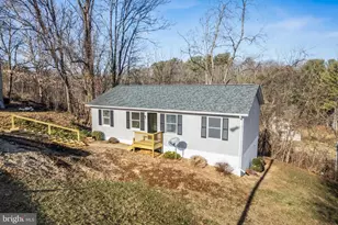 328 Monument Dr, Staunton, VA 24401 - Photo 36