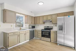 328 Monument Dr, Staunton, VA 24401 - Photo 16