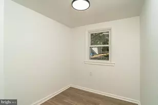 106 Grubert Ave, Staunton, VA 24401 - Photo 4